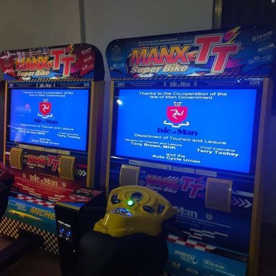 Plastic Moto Racing Game Machine 2200*2500*2500mm Cool Coin Operated Driving Simulator