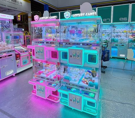 Young Children 8 Years Old Super Mini Claw Machine with 80KG Capacity and Card Reader
