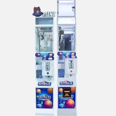Small Boutique Commercial Toy Claw Machine Bill Battery Operated