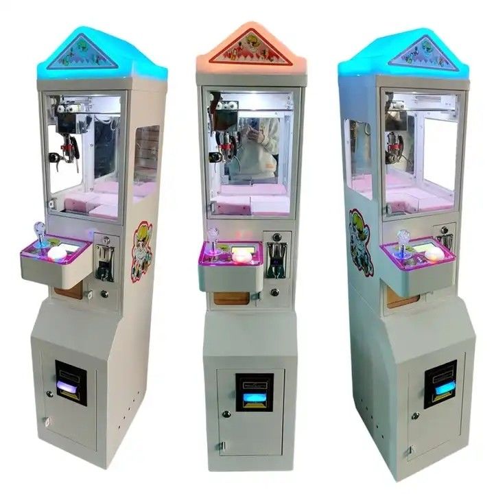 Amusement Game Center Mini Claw Machine with Bill Acceptor and Metal Acrylic Plastic